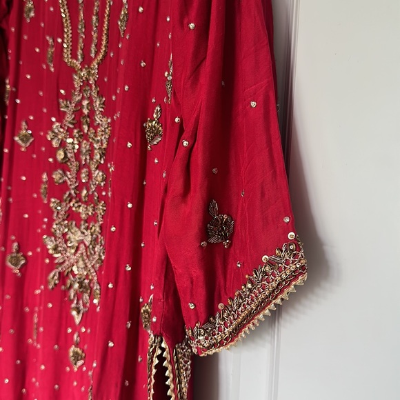3pc Pakistani red shaadi suit/dress - Picture 7 of 17